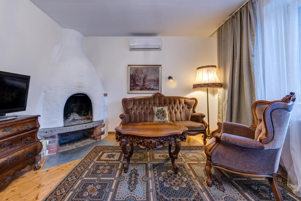 Hotel Jelita Nida Bagian luar foto