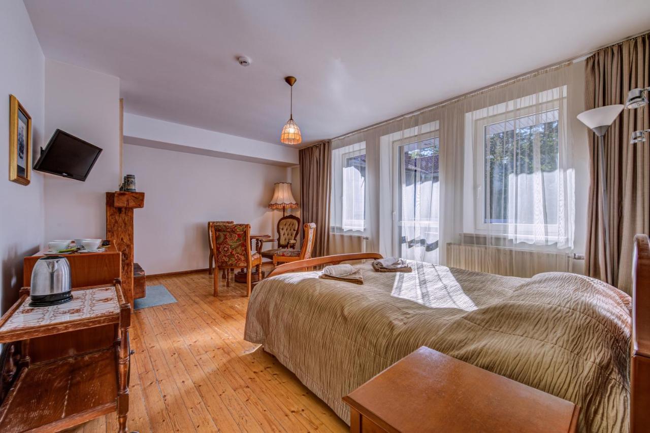 Hotel Jelita Nida Bagian luar foto
