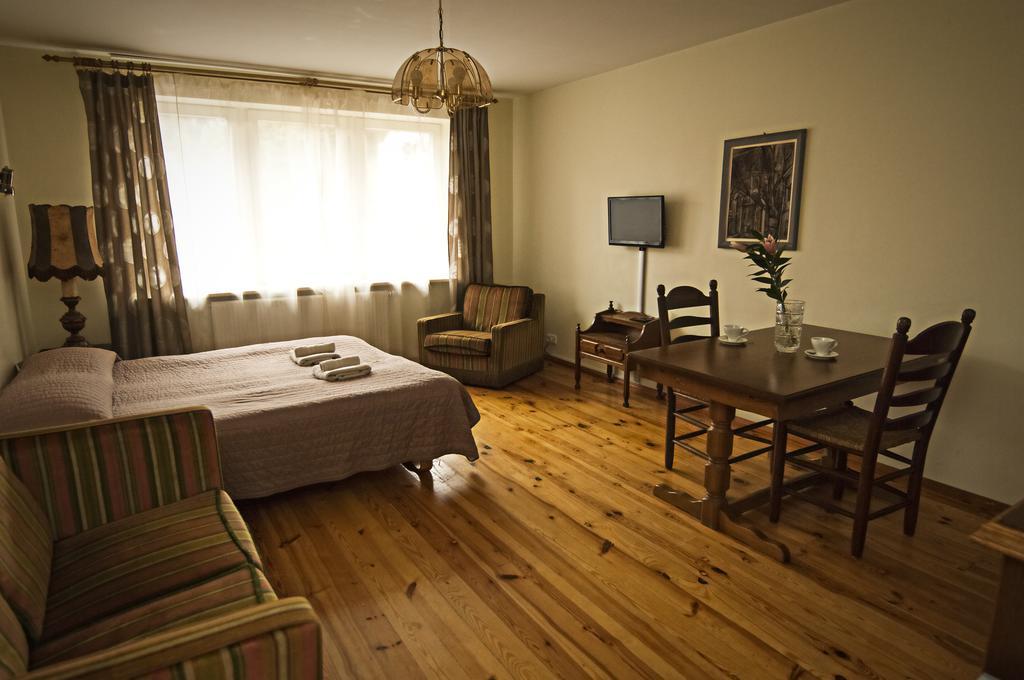 Hotel Jelita Nida Bagian luar foto