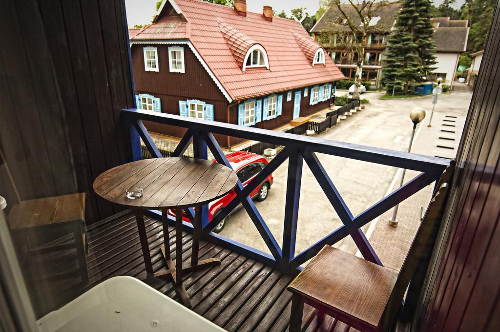 Hotel Jelita Nida Bagian luar foto